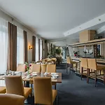 Mirage Hotel 3*