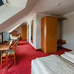 Mirage 3* Duisburg
