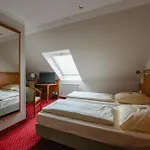 Mirage Hotel
