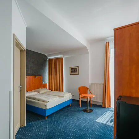 Mirage Hotel
